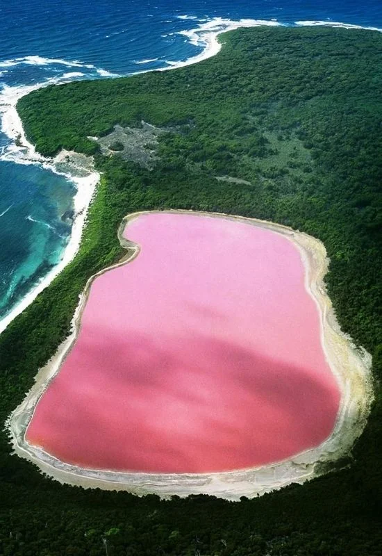 Lake Hillier, Australia
